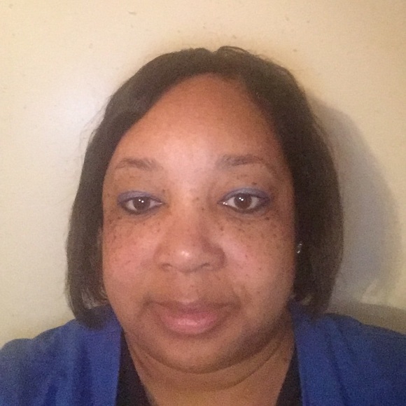 Meet your Posher, Brenda - Picture 1 of 1